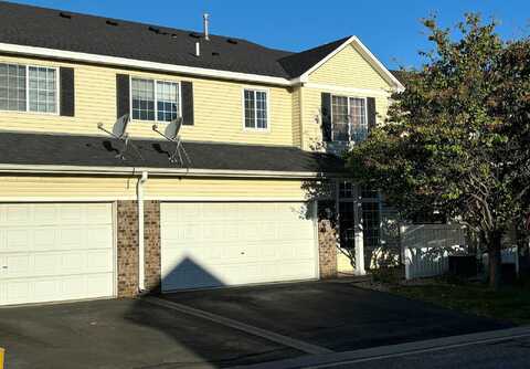 Mockingbird, SHAKOPEE, MN 55379