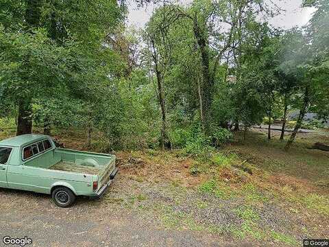 61St, PORTLAND, OR 97219