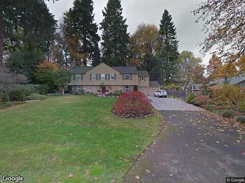 Collina, PORTLAND, OR 97219