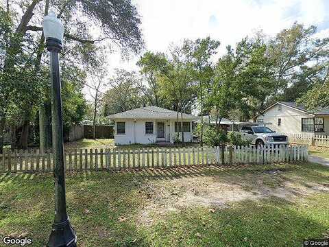Dorothy, LAKELAND, FL 33815