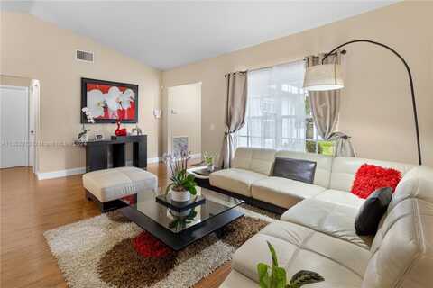 8Th, PEMBROKE PINES, FL 33024