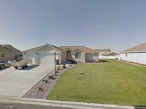Dandero, MOSES LAKE, WA 98837