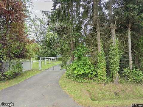 132Nd, TACOMA, WA 98446