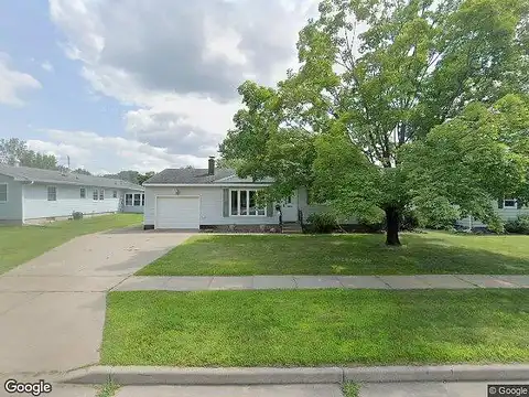 Garfield, ALTOONA, WI 54720