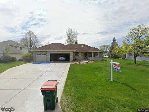 139Th, ANDOVER, MN 55304