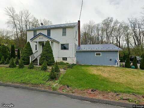 Spruce, WINDBER, PA 15963