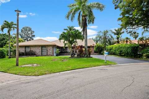 6Th, CORAL SPRINGS, FL 33071