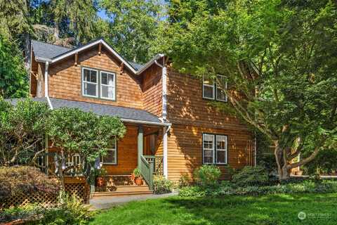 Mabrey, BAINBRIDGE ISLAND, WA 98110