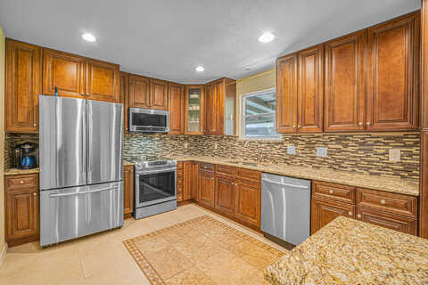 Clark, FORT WALTON BEACH, FL 32547