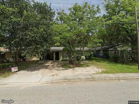 Mccormack, LEESBURG, FL 34748