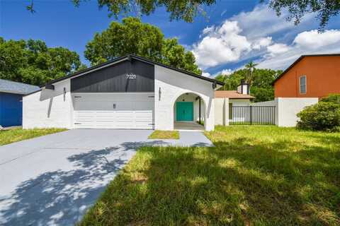 Twelve Oaks, TAMPA, FL 33634