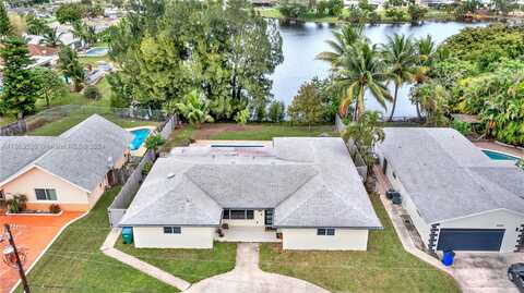 11Th, MARGATE, FL 33063