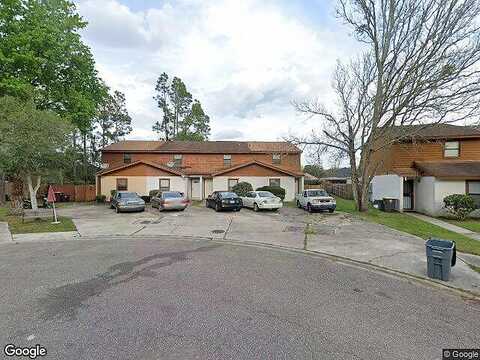 Melissa, JACKSONVILLE, FL 32210