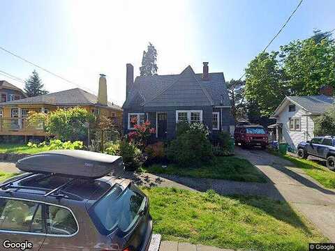 70Th, PORTLAND, OR 97213