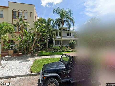 13Th, SAINT PETERSBURG, FL 33701