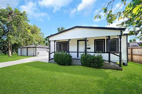Hinken, CLUTE, TX 77531