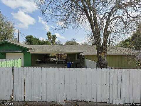 8Th, MCALLEN, TX 78501