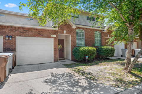Hadleigh Hills, NAVARRE, FL 32566