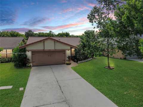 97Th, CORAL SPRINGS, FL 33071