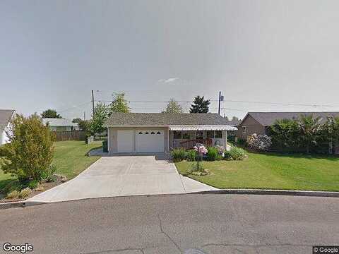 Quinn, WOODBURN, OR 97071