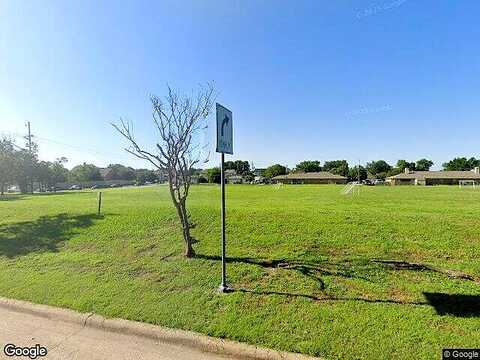 Henry M Chandler, ROCKWALL, TX 75032