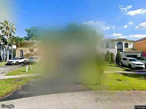 Open, HOLLYWOOD, FL 33026