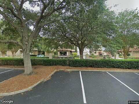 Avenida De Las Casas, LADY LAKE, FL 32159