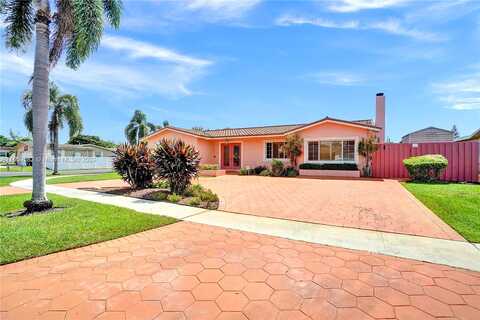 18Th, PEMBROKE PINES, FL 33026