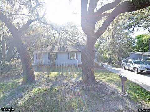 18Th, FERNANDINA BEACH, FL 32034
