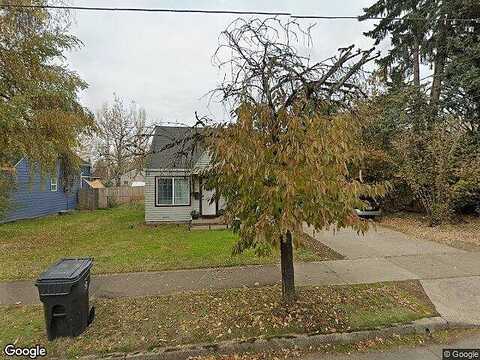 Pine, SALEM, OR 97301