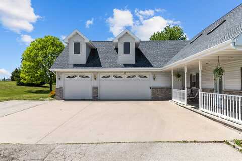 Spring, HORTONVILLE, WI 54944