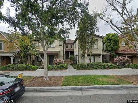 Mc Fadden, FULLERTON, CA 92833