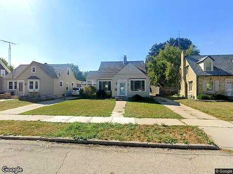 28Th, KENOSHA, WI 53143