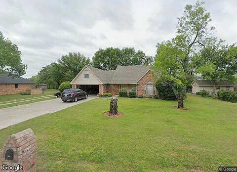 Half Moon, RUNAWAY BAY, TX 76426