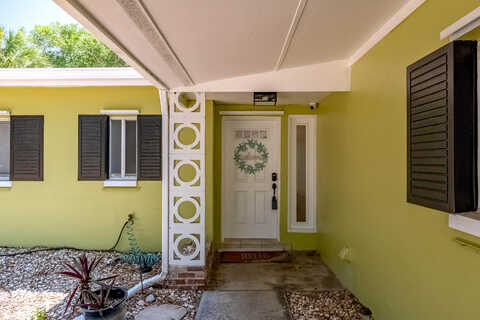 Avenue B, MELBOURNE BEACH, FL 32951
