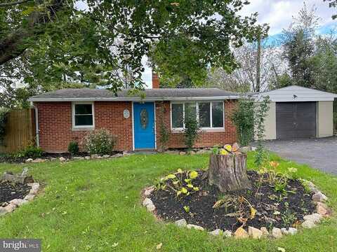 Forrest, FAYETTEVILLE, PA 17222