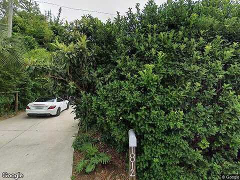 Lloyd, PENSACOLA, FL 32503