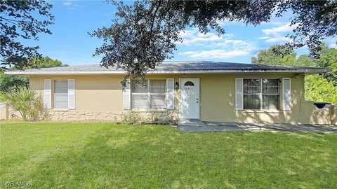Pine, LEHIGH ACRES, FL 33972