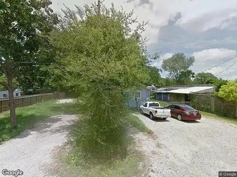 5Th, BACLIFF, TX 77518