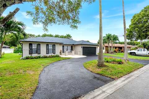 21St, CORAL SPRINGS, FL 33071