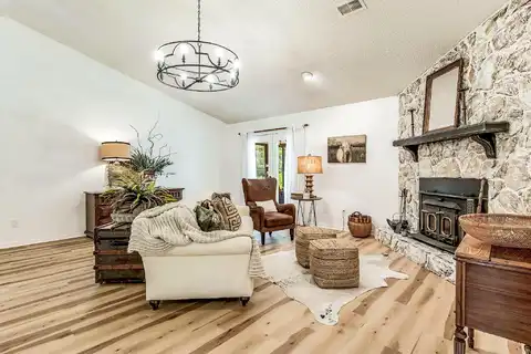 Chestnut, MOLINO, FL 32577