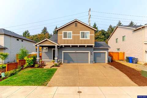 Christina, SALEM, OR 97304