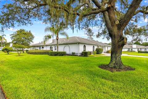 Club Villas, LAND O LAKES, FL 34639