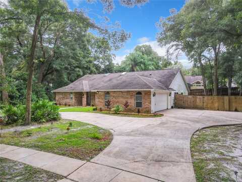 Chaucer, DELAND, FL 32724
