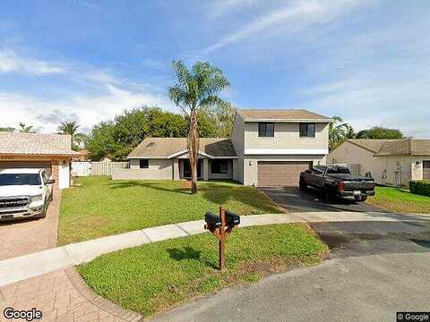 Fairfax, DAVIE, FL 33325