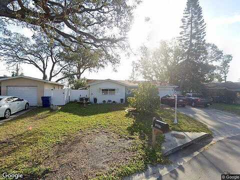 104Th, LARGO, FL 33773