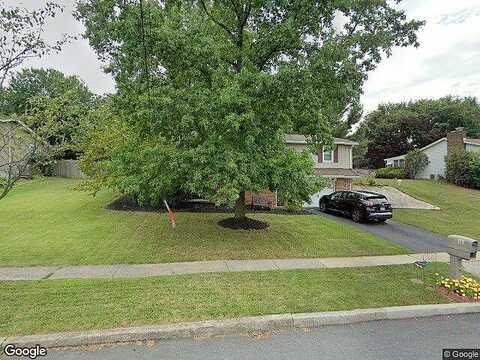 Curvin, HARRISBURG, PA 17112