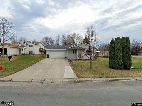 7Th, HUTCHINSON, MN 55350