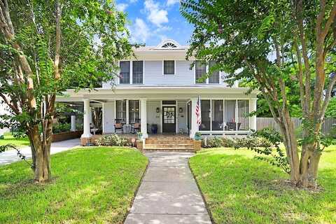 Virginia, TAMPA, FL 33603