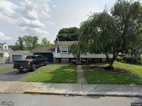 Emaus, MIDDLETOWN, PA 17057